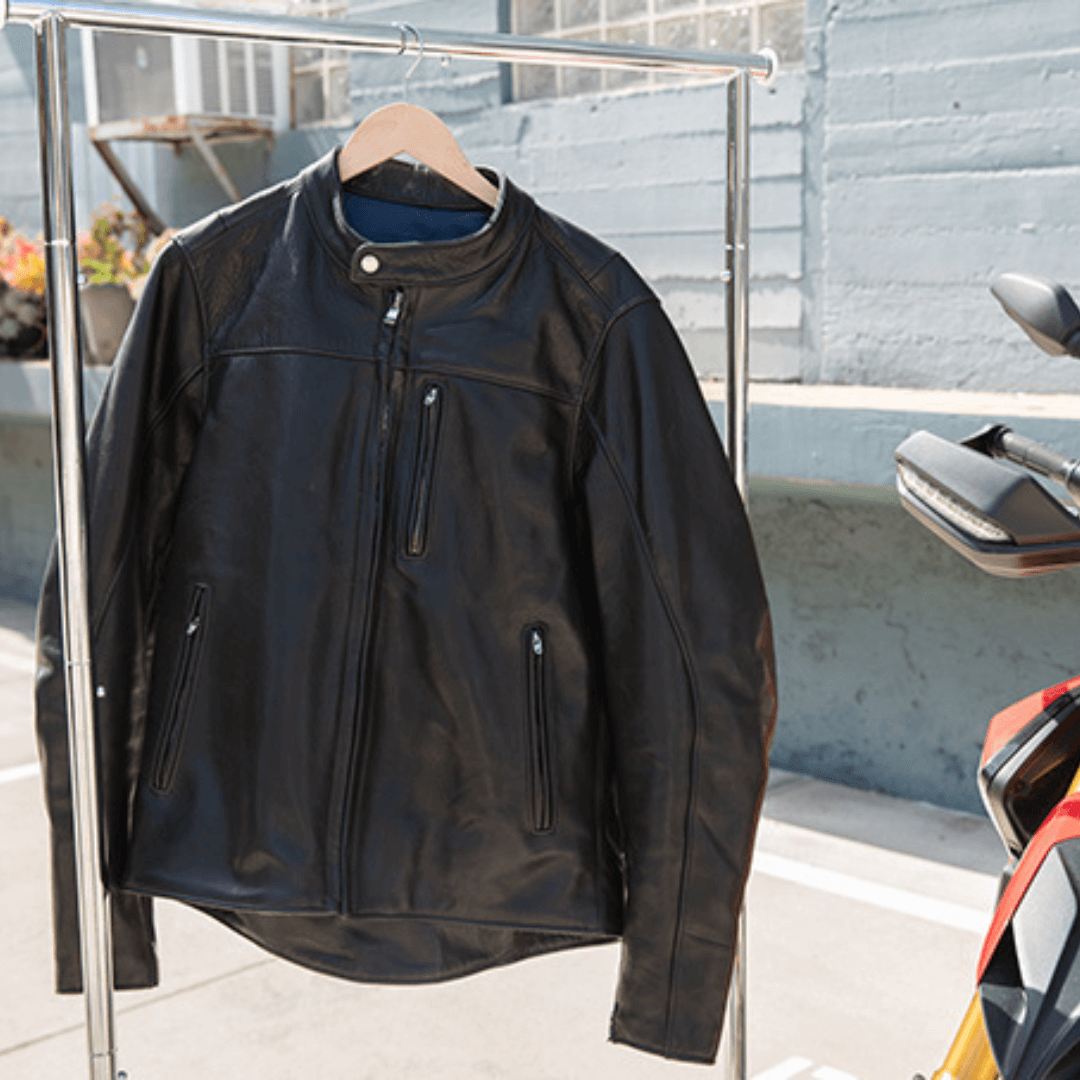 Leather Jackets for Men & Women Premium Leather Outfits
