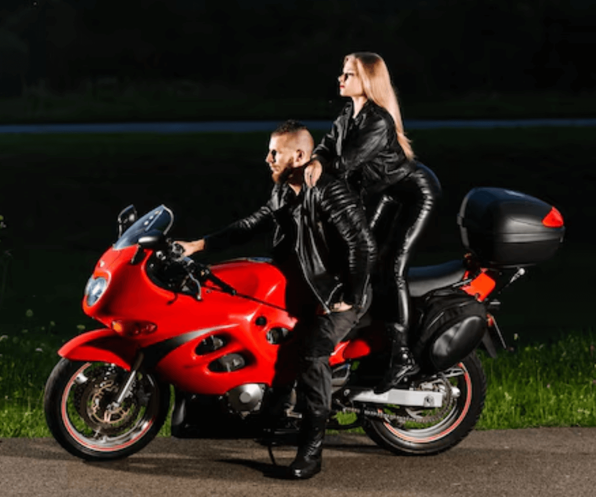  Men & Women Premium Leather Outfits